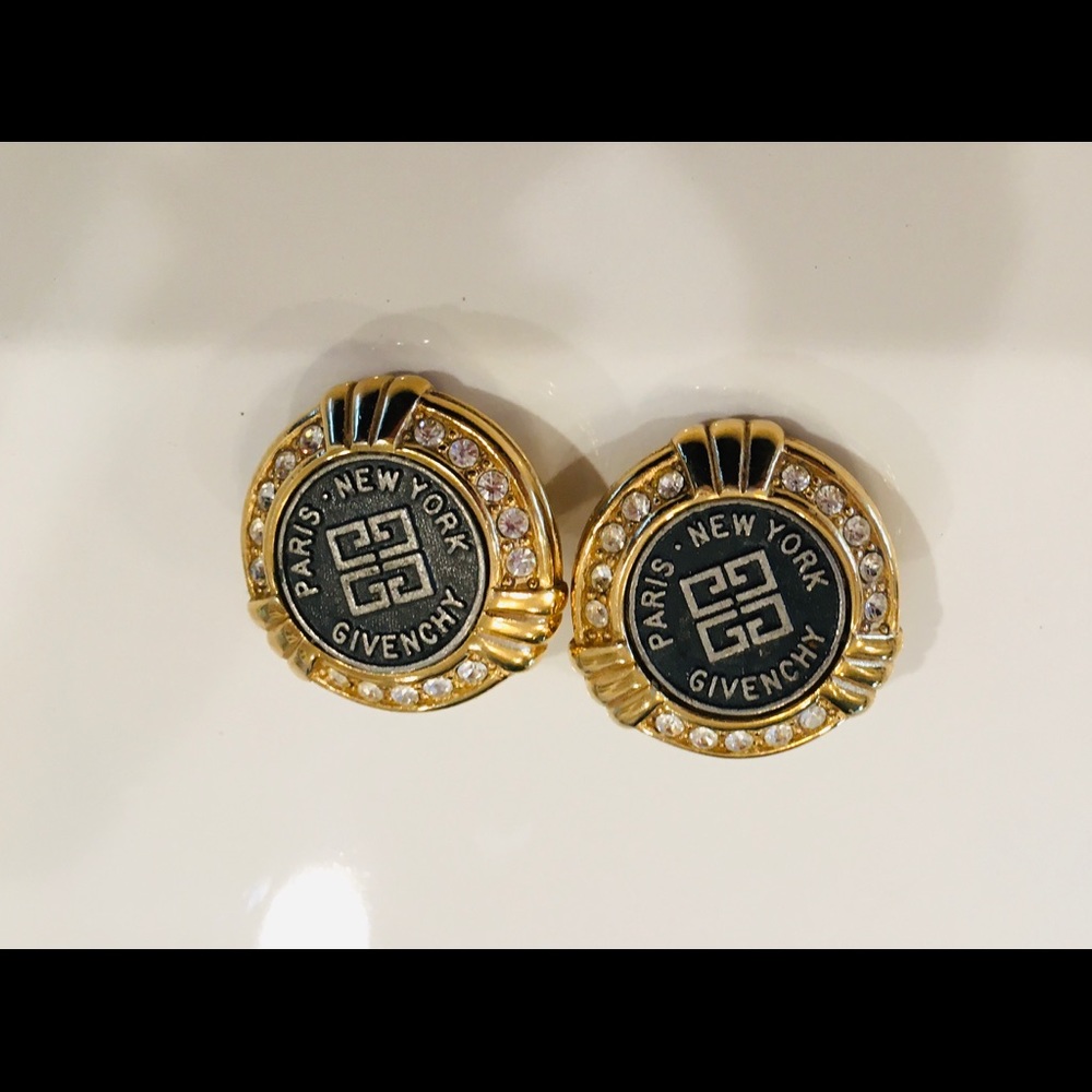 Givenchy VTG Iconic 80’s Coin Earrings - Picture 6 of 8